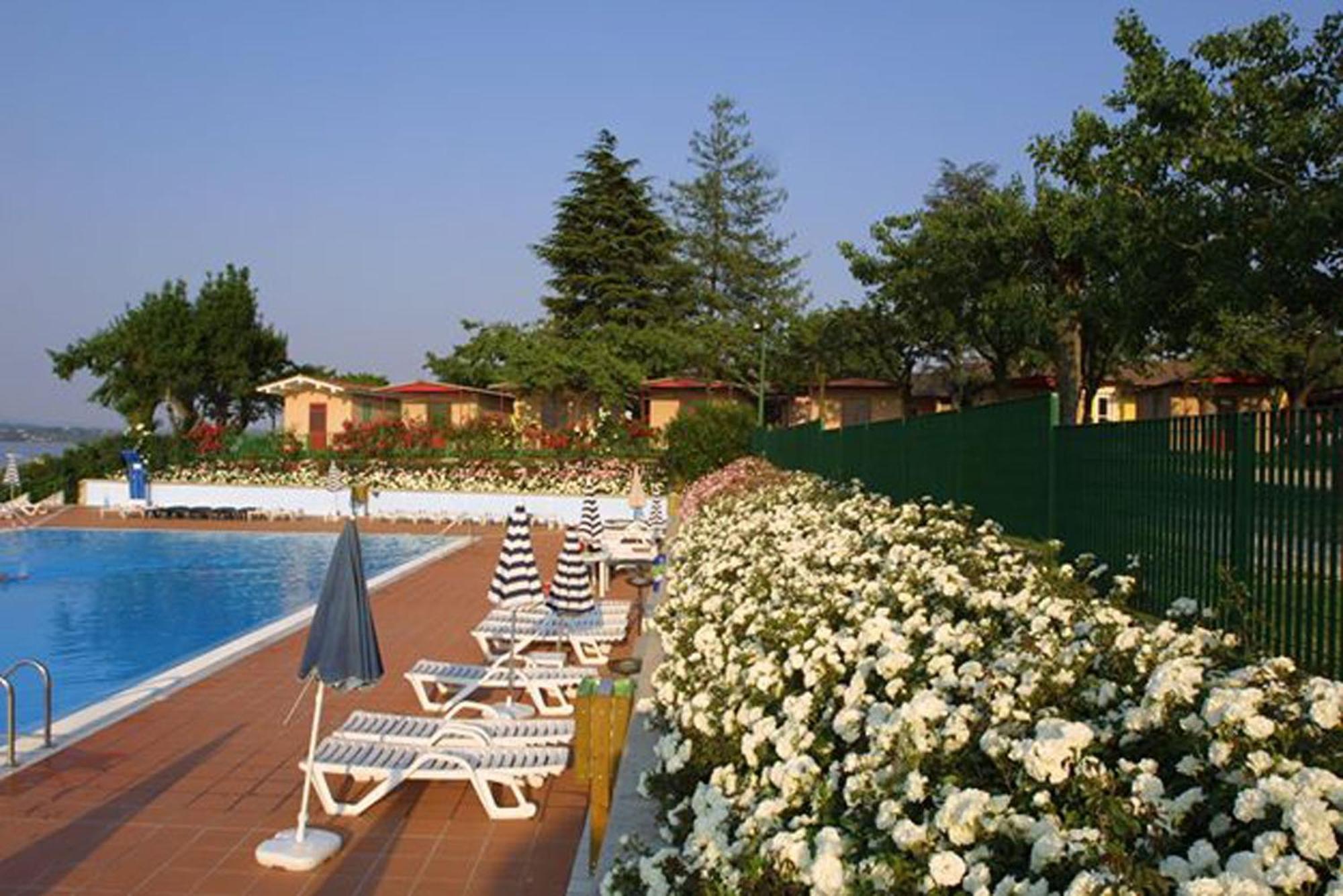 Camping Wien Peschiera del Garda Exterior photo